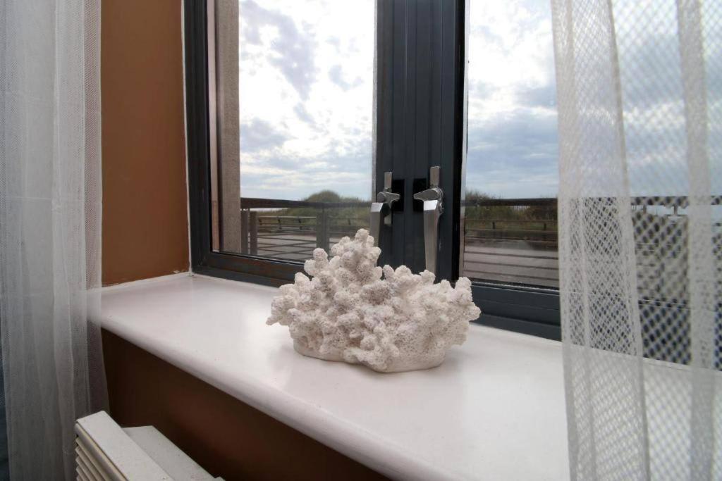 The Observatory By Mia Living 2 Bedroom Apartment Overlooking Swansea Beach With Free Parking Exterior photo